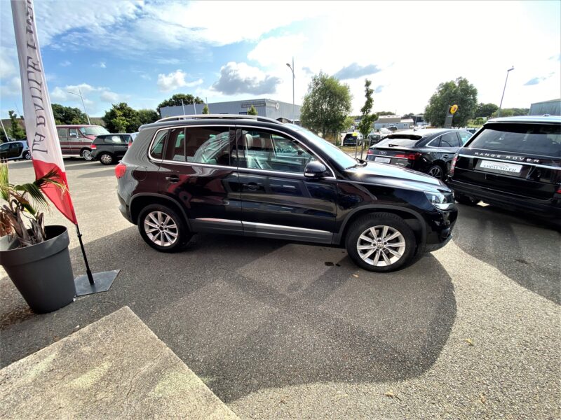 VOLKSWAGEN TIGUAN  2.0TDI CARAT EXCLUSIVE toit ouvrant