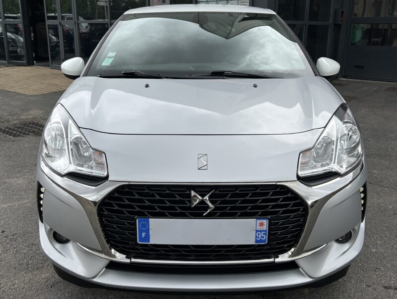 DS DS 3 PHASE 2 II SO CHIC 1.2 110 Cv BOITE AUTOMATIQUE / 32 100 Kms - Garantie1an