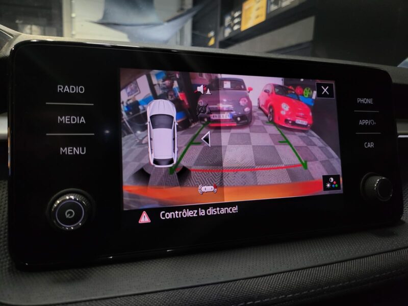 1.0 TSI 95cv STYLE / CARPLAY / CAMERA AR 