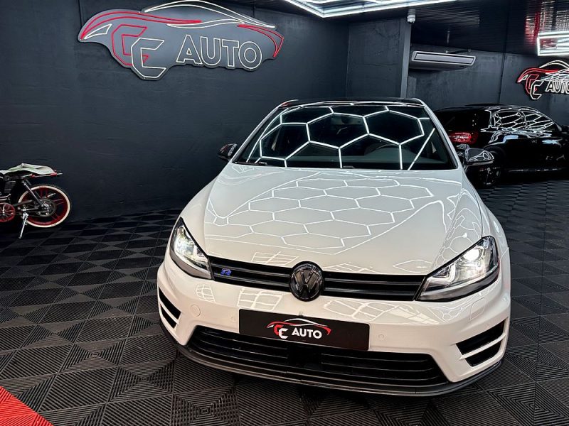 VOLKSWAGEN GOLF VII 2015