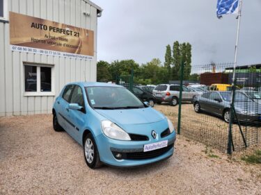 RENAULT CLIO III 2009