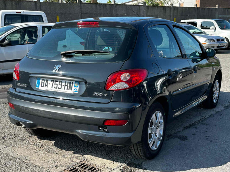 PEUGEOT 206+