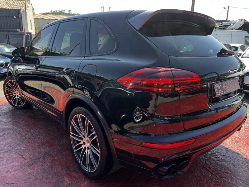 PORSCHE CAYENNE 2015