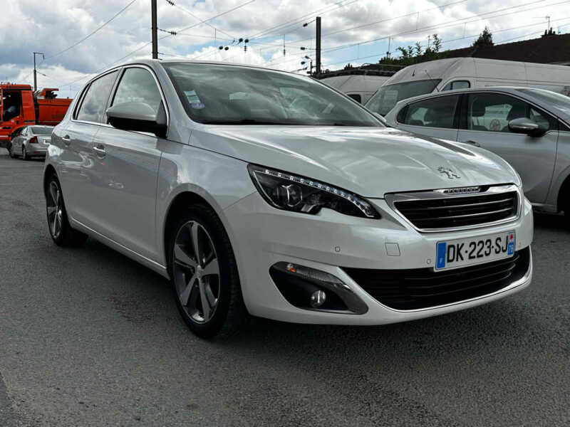 PEUGEOT 308 II 