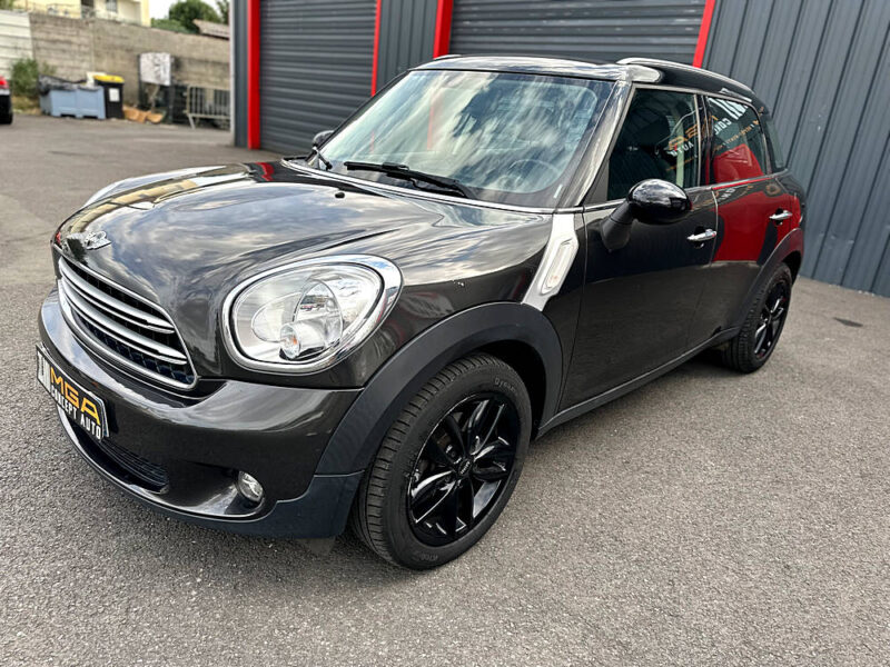 MINI MINI COUNTRYMAN 2016