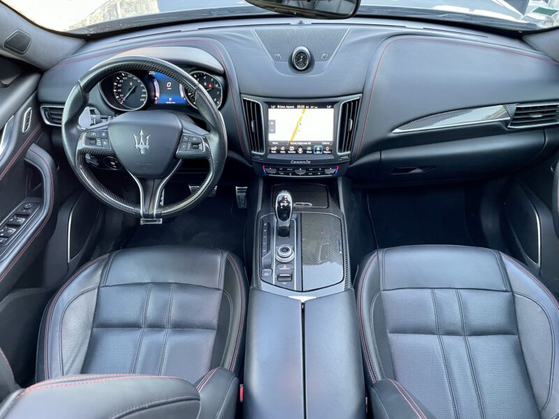 MASERATI LEVANTE SUV 2016