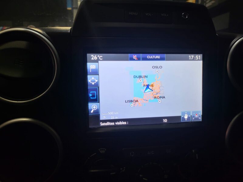 PEUGEOT PARTNER 1.6 BlueHDi 100cv Style 5p // APPLE CARPLAY/MIRROR LINK/RADAR-AR