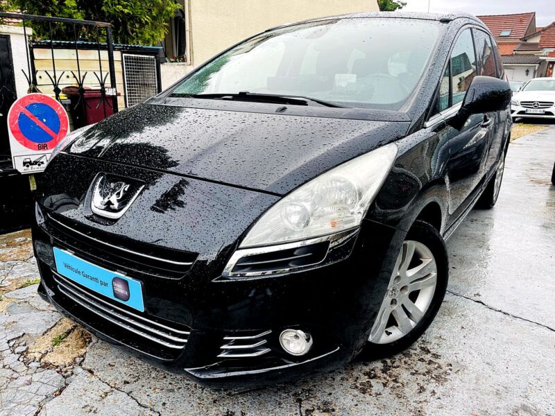 PEUGEOT 5008 2010