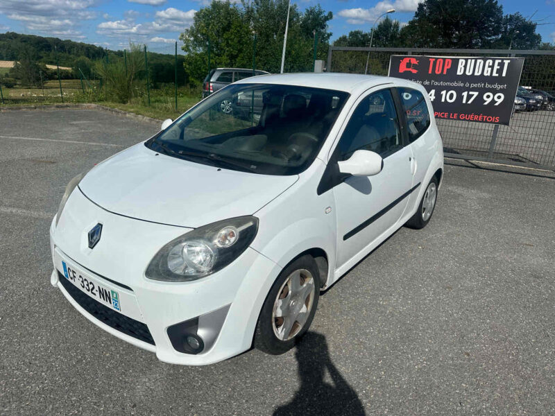 RENAULT TWINGO II 2009