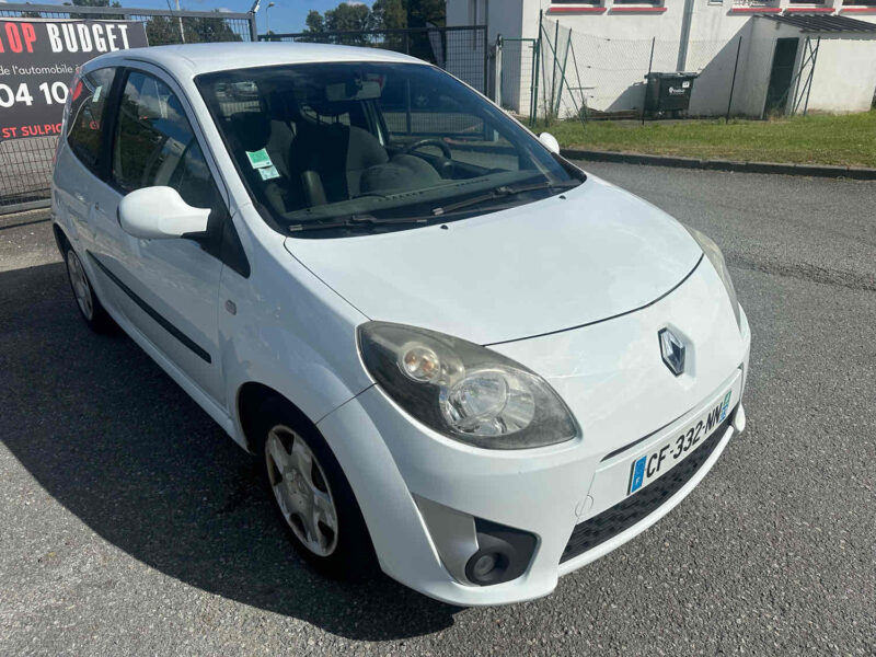 RENAULT TWINGO II 2009