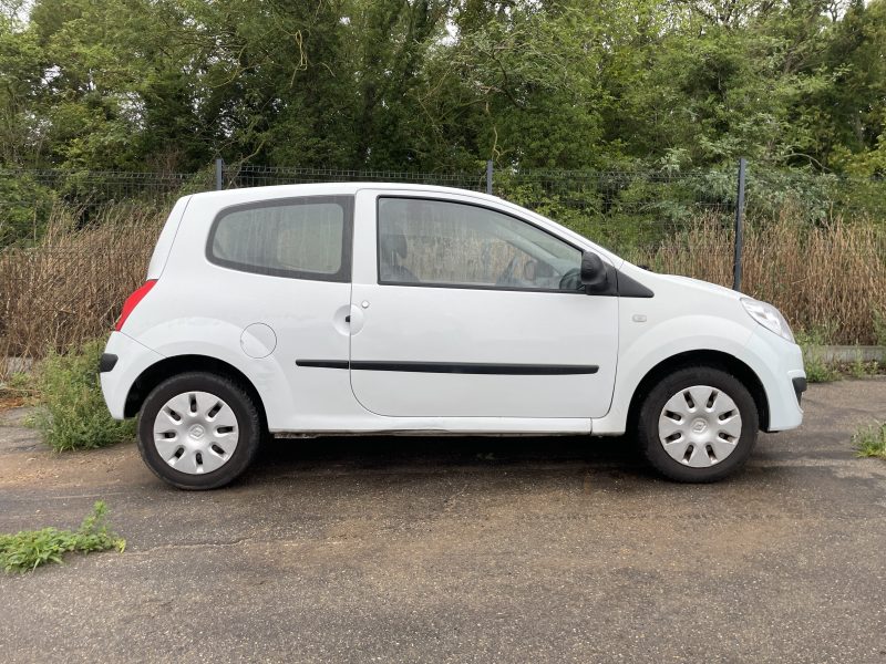 RENAULT TWINGO II 2008