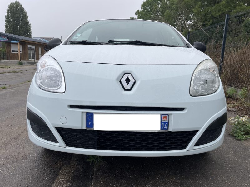 RENAULT TWINGO II 2008