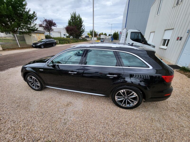 AUDI A4 Allroad B9 2016