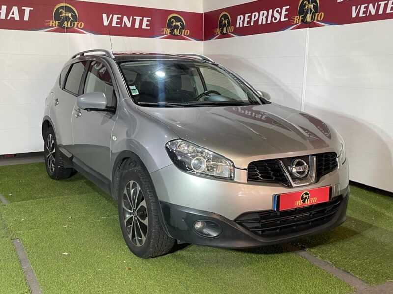 NISSAN QASHQAI 2012