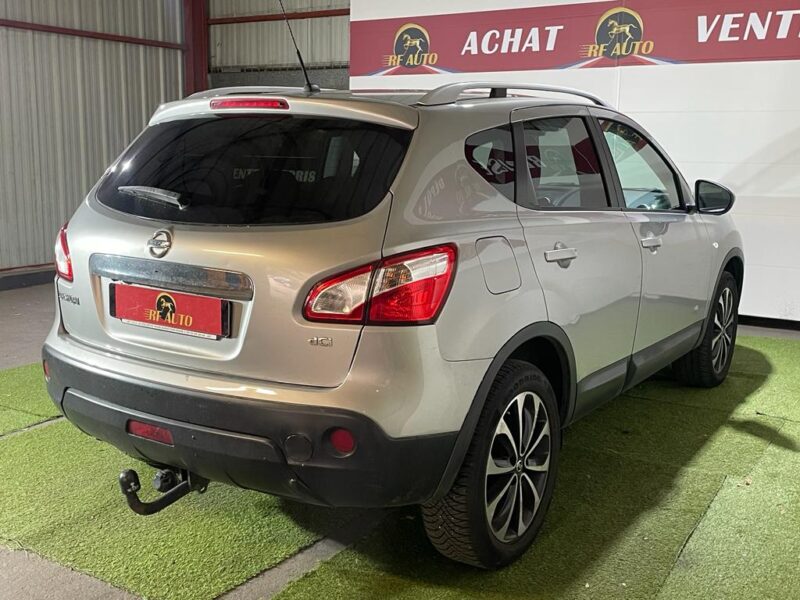 NISSAN QASHQAI 2012