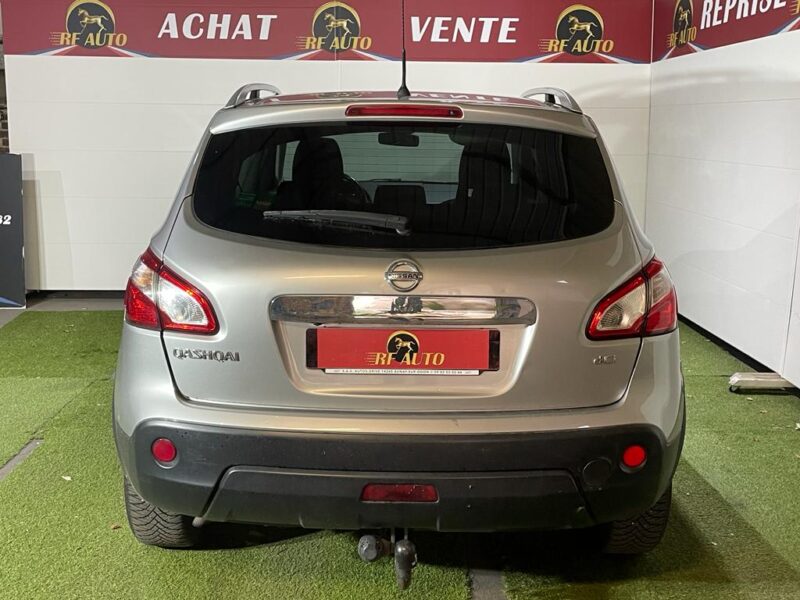 NISSAN QASHQAI 2012