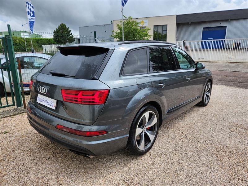 AUDI SQ7 2016