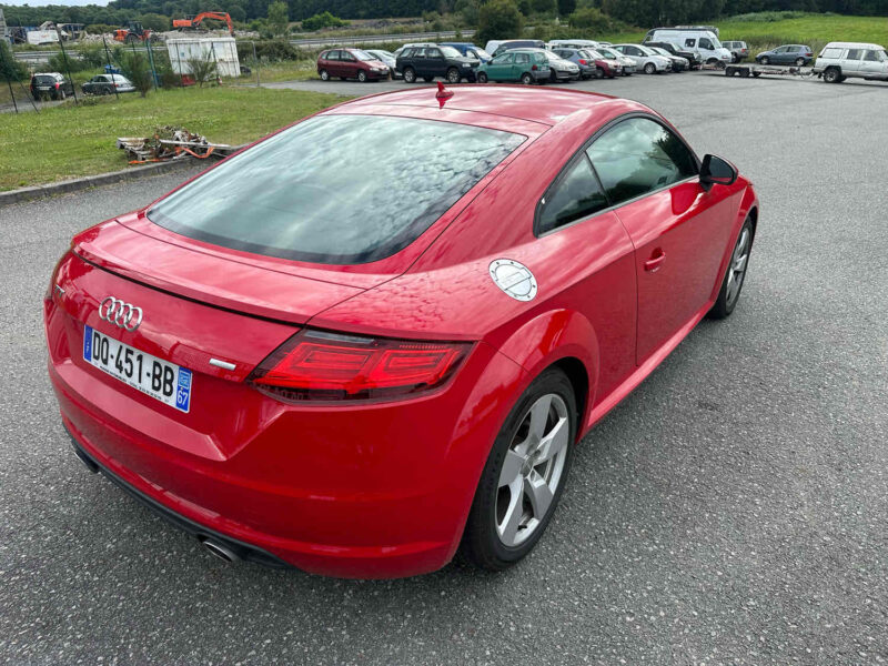 AUDI TT 2015