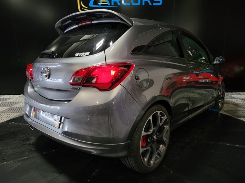 OPEL CORSA 1.4 Turbo GSI 150cv RECARO , Sièges Chauffants , Caméra , Carplay