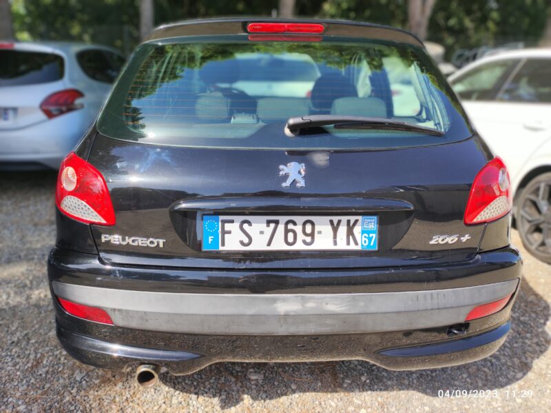 PEUGEOT 206+ 2011