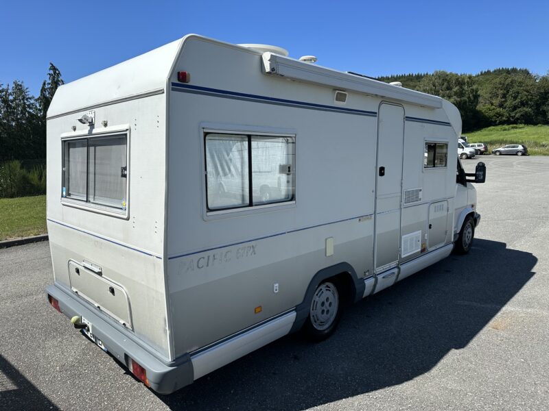 PEUGEOT J5 Camion plate-forme/Châssis 1992