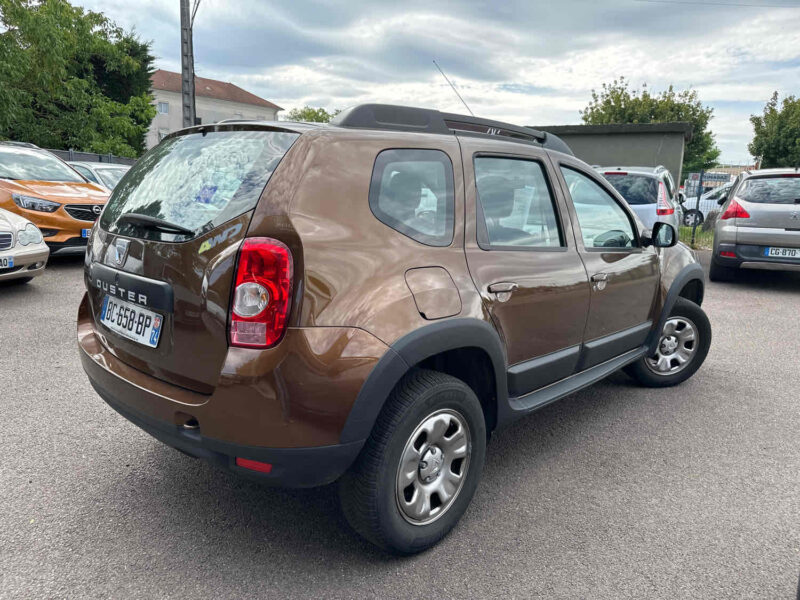 DACIA DUSTER 2010