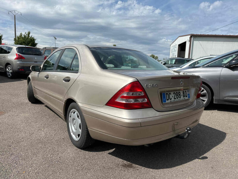 MERCEDES CLASSE C 2004