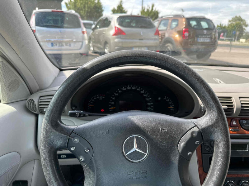 MERCEDES CLASSE C 2004