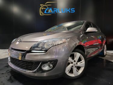 RENAULT MEGANE III 1.5 dCi 110cv Business EDC 84000kms // RADAR AV-AR/BLUETOOTH/ATTELAGE