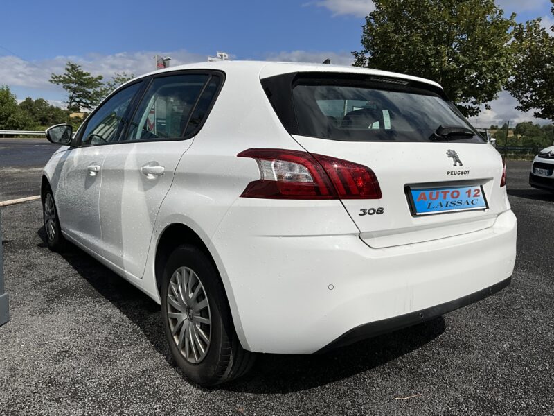 PEUGEOT 308  2017