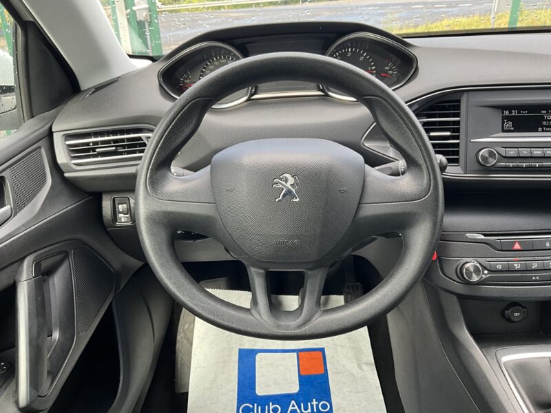 PEUGEOT 308  2017