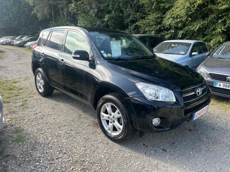 TOYOTA RAV 4 III 2009