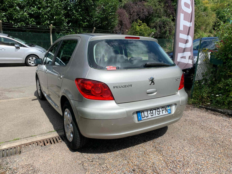 PEUGEOT 307 2.0i 16V 140CV