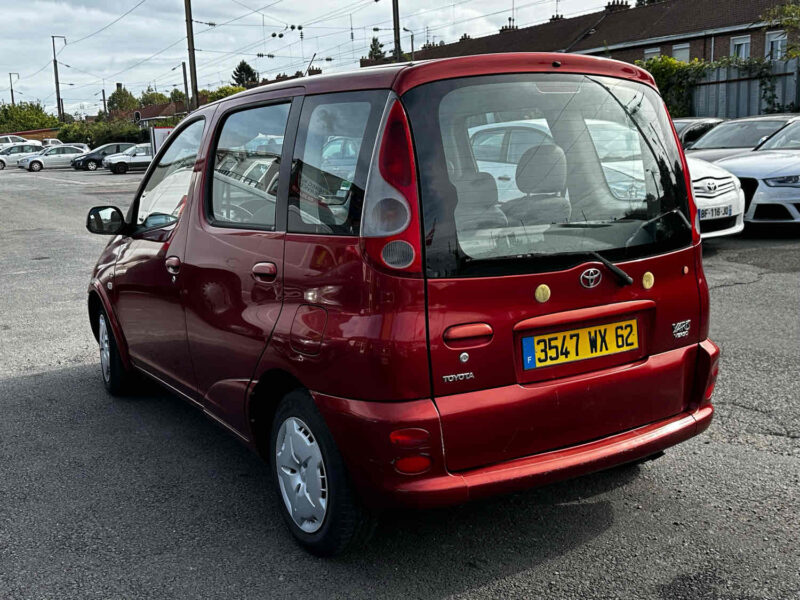 TOYOTA YARIS VERSO 2002 75 CV