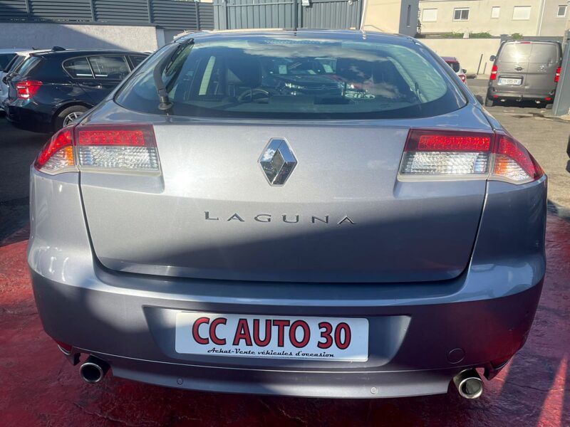 RENAULT LAGUNA III 2009