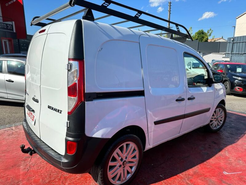 RENAULT KANGOO II 2015