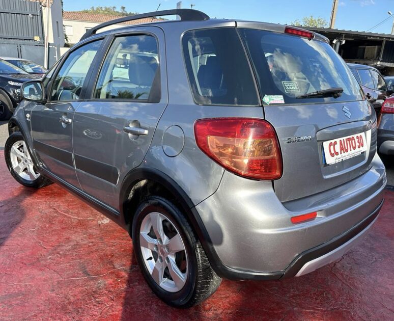 SUZUKI SX4 2013