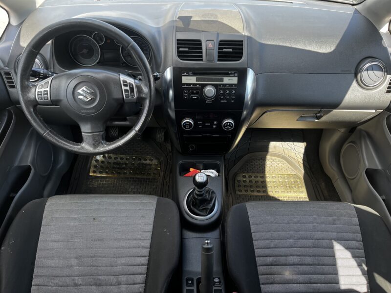 SUZUKI SX4 2013