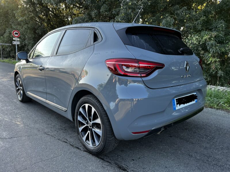 RENAULT CLIO V 2019