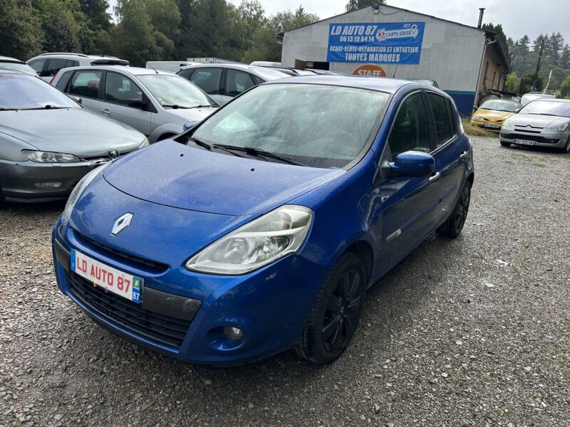 RENAULT CLIO 2009