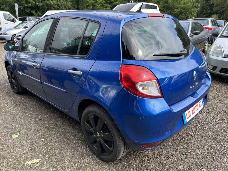 RENAULT CLIO 2009