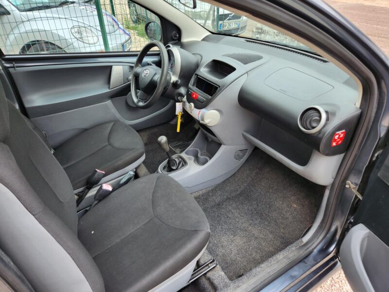 TOYOTA AYGO 2007