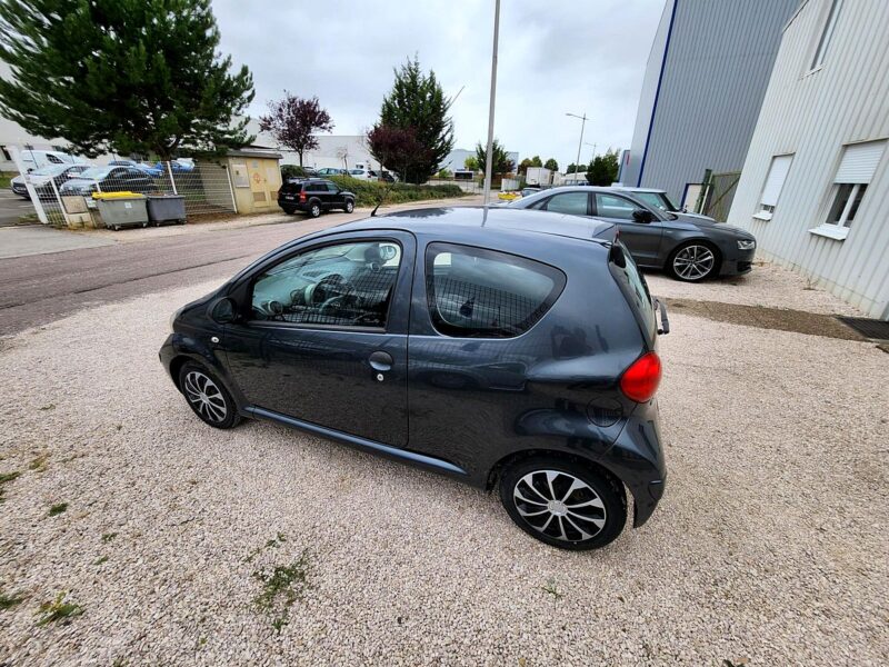 TOYOTA AYGO 2007