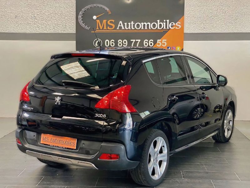 PEUGEOT 3008 Monospace 2011