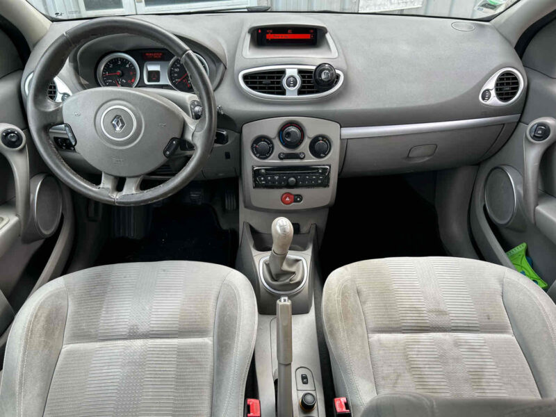 RENAULT CLIO III 2009