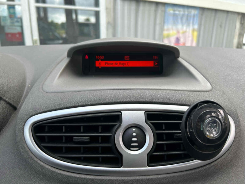 RENAULT CLIO III 2009