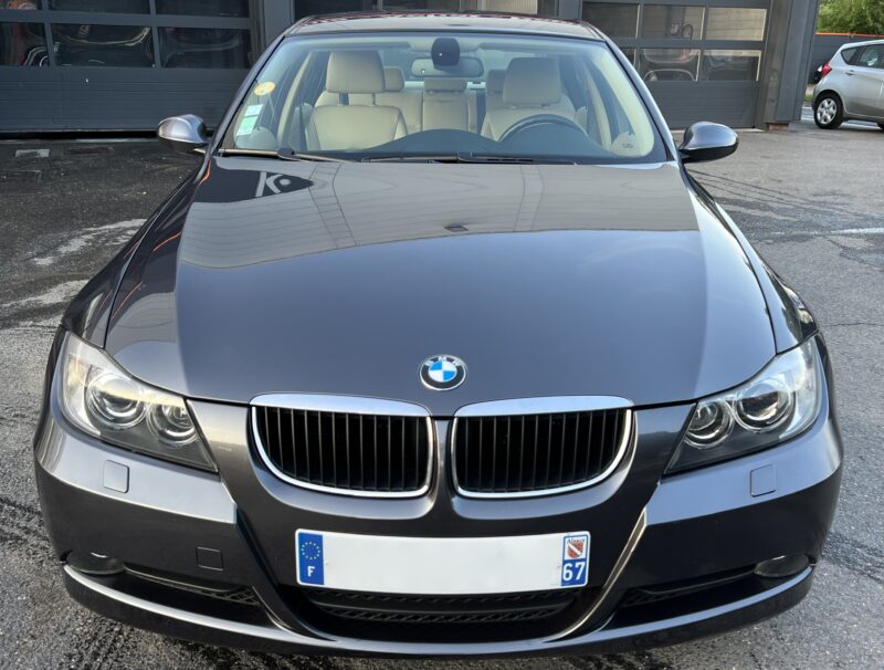 BMW SERIE 3 E90 BERLINE 318D 2.0 122 Cv Finition LUXE / 73 700 Kms CUIR GPS - Garantie1an