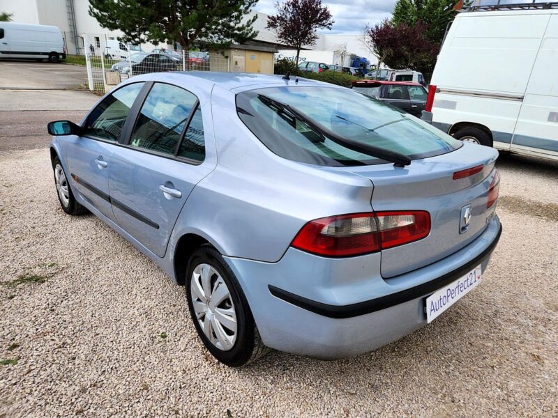 RENAULT LAGUNA II 2002