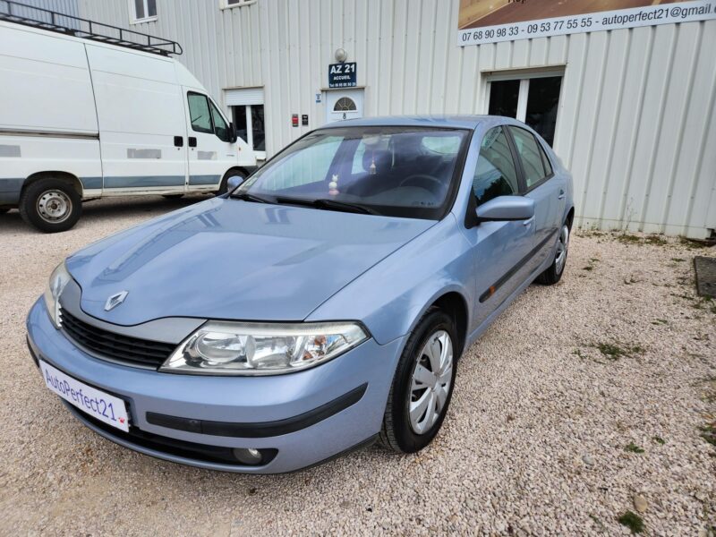 RENAULT LAGUNA II 2002