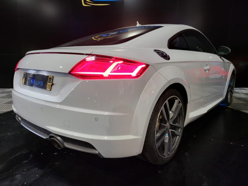 AUDI TT 1.8 TFSI 180cv S-line S Tronic, Siege chauffants , Radar , GPS 